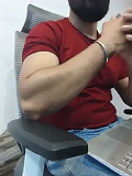 8inch_hunk19 Webcamshow