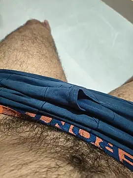 8inch_hunk19's Webcam Show
