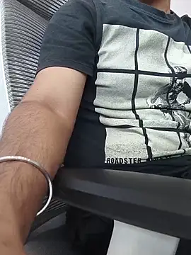 8inch_hunk19's Webcam Show