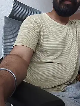 عرض كام 8inch_hunk19