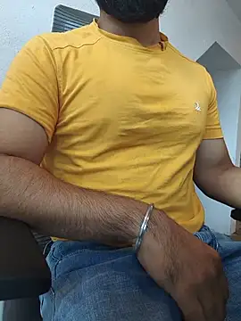 8inch_hunk19 Show Webcam