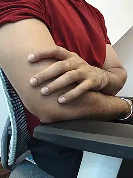Pokazy przed kamerką – 8inch_hunk19