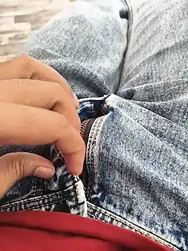 عرض كام 8inch_hunk19