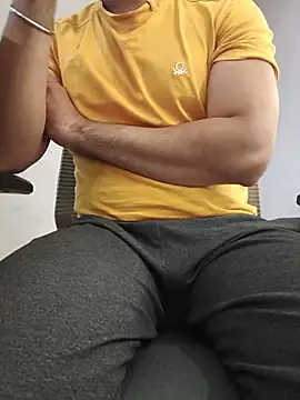 عرض كام 8inch_hunk19