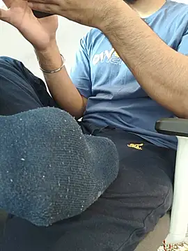 عرض كام 8inch_hunk19