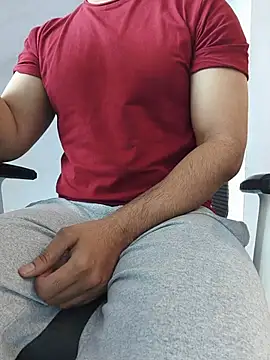 8inch_hunk19 Show Webcam