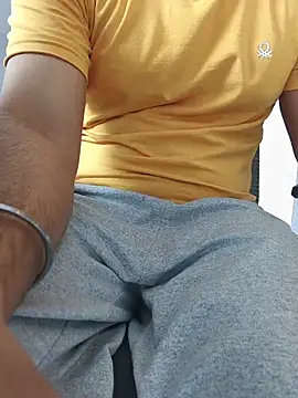 عرض كام 8inch_hunk19
