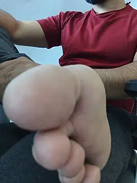 8inch_hunk19's Webcam Show