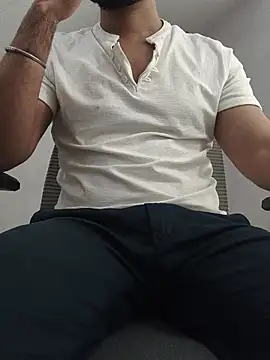 8inch_hunk19 Webcamshow