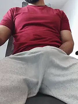 8inch_hunk19 Webcam Show