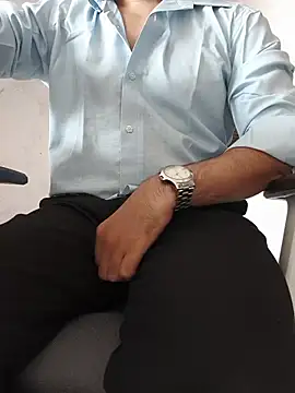 8inch_hunk19 Show in webcam