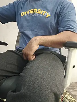 Webkamerová show 8inch_hunk19