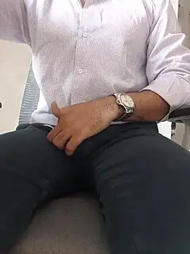 Pokazy przed kamerką – 8inch_hunk19