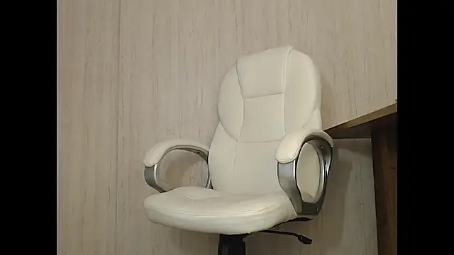 evelin_1_'s Webcam Show