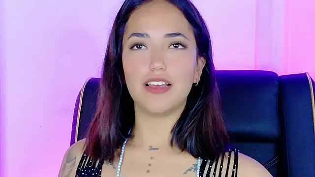 Isabella_Danger02's Live XXX Chat