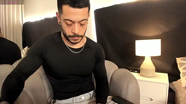 Lucas_Amatti webcam show
