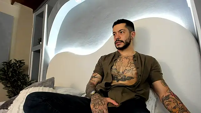 Lucas_Amattin Webbikameraesitys