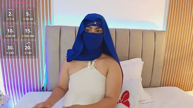 AaliyahShine 网络视讯表演