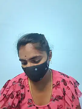 Tamil-Megavarthinii 在線直播表演