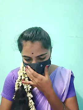 Tamil-Megavarthinii Show in webcam