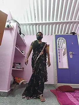 Tamil-Megavarthinii webcam show