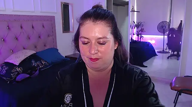 lorena_prg7 Chat XXX in diretta
