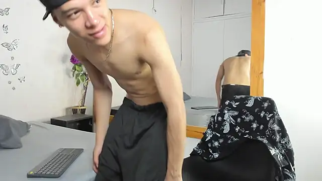Charlie_Latino Webcam-Show