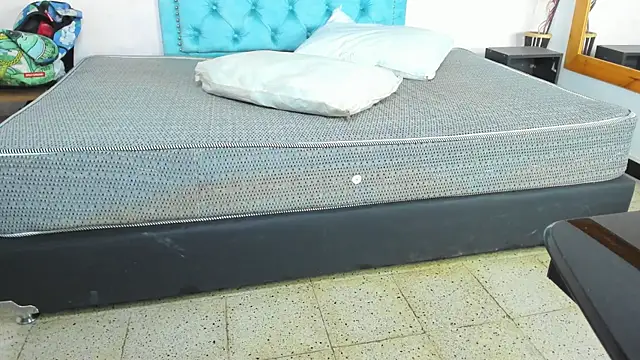 Charlie_Latino's Webcam Show