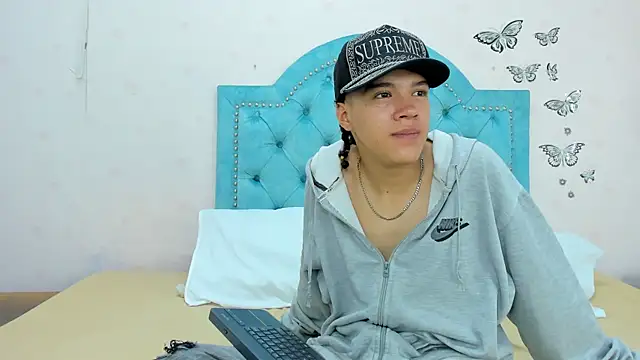 Charlie_Latino Webcam-Show