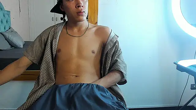 Charlie_Latino Webcam-Show