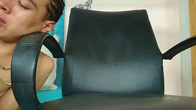 Webkamerová show Charlie_Latino