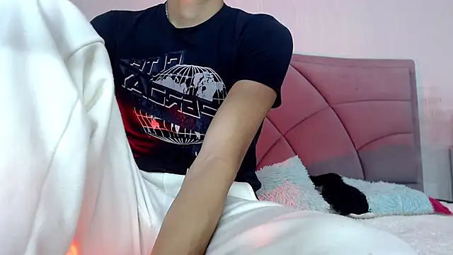 ethan_twink22 – webcam-show