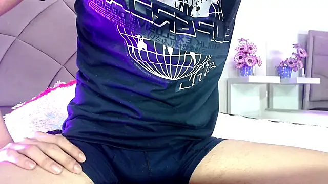 ethan_twink22's Webcam Show