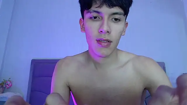Show de ethan_twink22 na webcam
