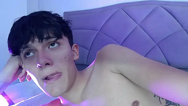 ethan_twink22 – webcam-show
