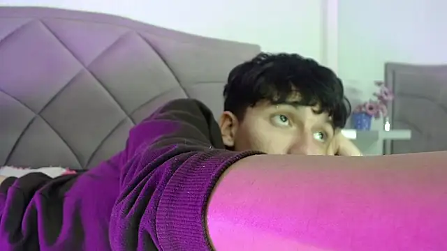 ethan_twink22 Webcam Show