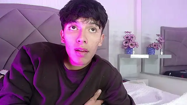 Show modela ethan_twink22 na web-kameri