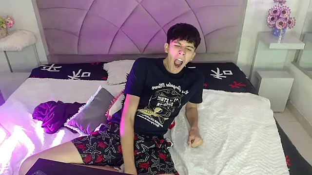 Pertunjukan Kamera Web ethan_twink22
