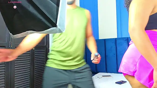 CURVYANDKING_CR Webcam Show