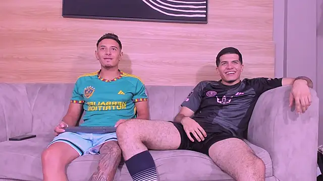 Show modela Drake_friends na web-kameri