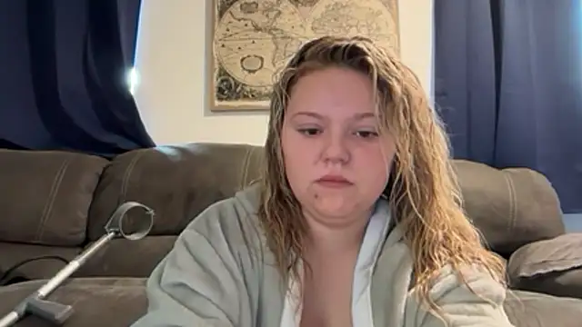 GirlNextDoorAmber – webcam-show