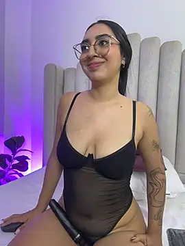 emmi_miller's Live XXX Chat