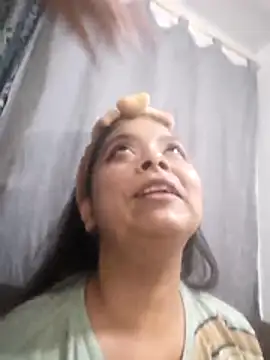 Zarinamoon's Live Chat Room