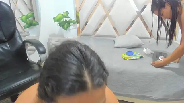 Quinn_htn Webbikameraesitys