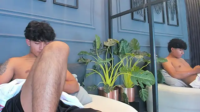 Show de Ruslan_marcel na webcam