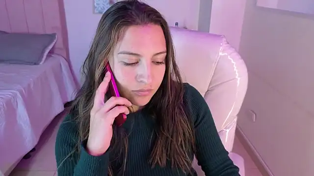 Chat XXX en directo de miia_thompson1