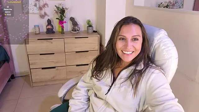 miia_thompson1's Live XXX Chat