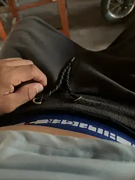 FATdadDicK Show in webcam