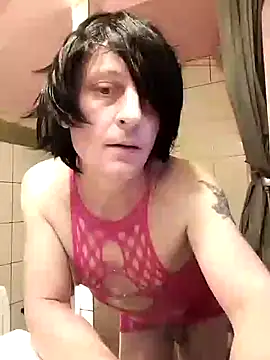 Show modela MythicalHonesty40 na web-kameri