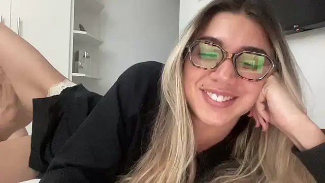 Show de lailayourangel na webcam